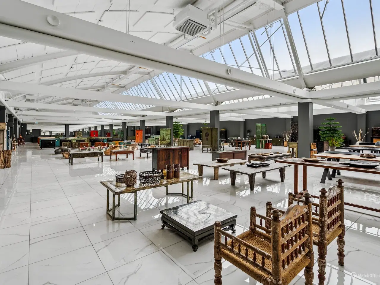 Billede 9 - Renoveret lejemål i en fabriksbygning med tilhørende stor parkeringsplads