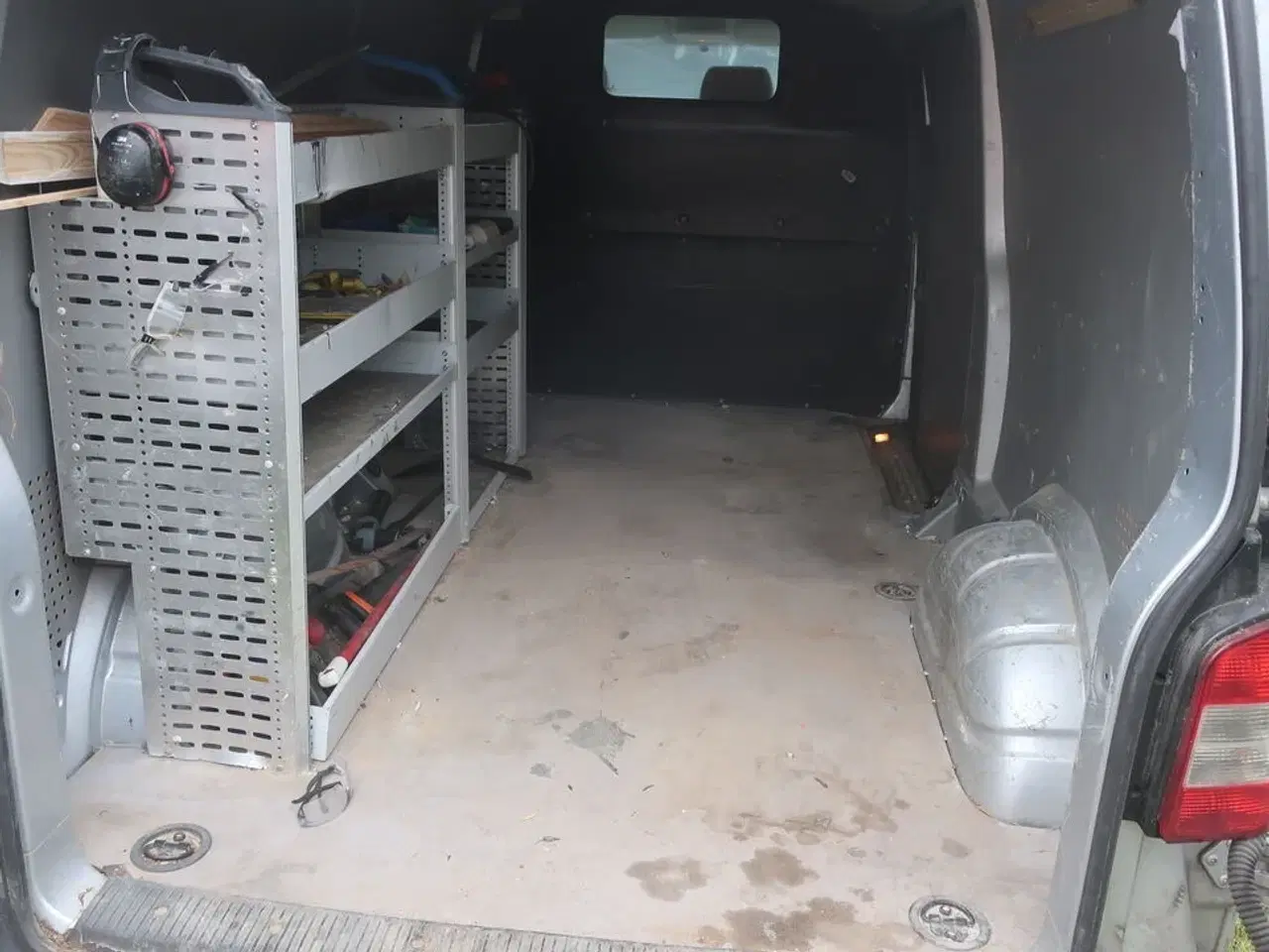 Billede 13 - Varebil VOLKSWAGWEN transporter kasseveogn 2,0 tdi