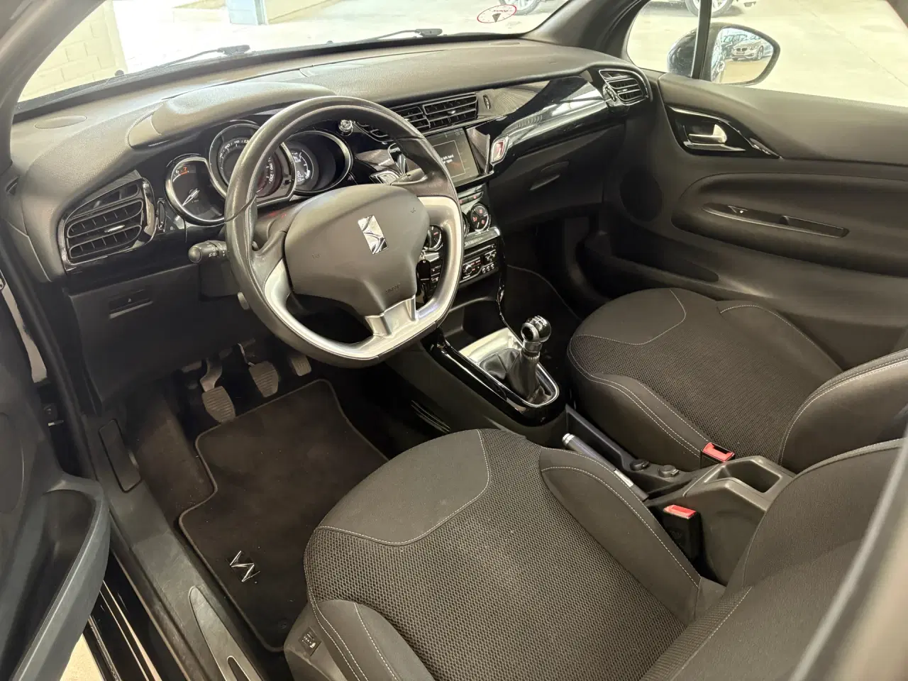 Billede 4 - Citroën DS3 1,2 VTi Style 82HK Cabr.