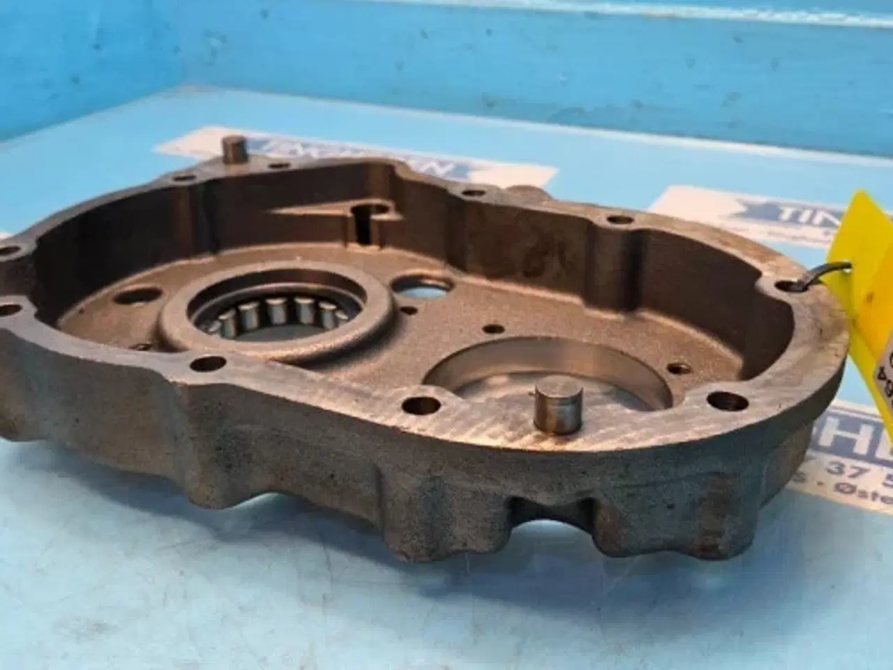 Billede 4 - Ford 8340 Transmission Dækplade 