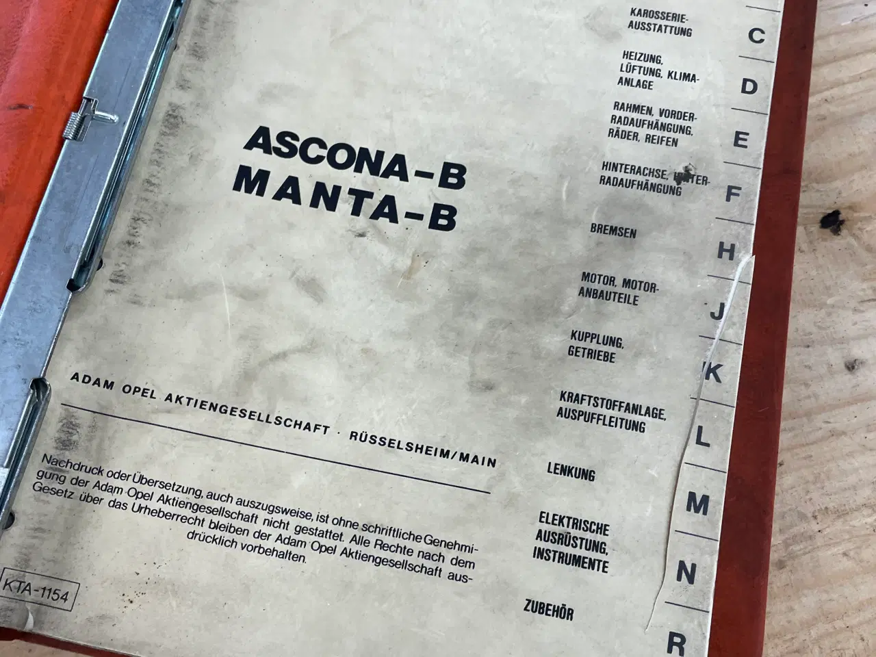 Billede 2 - Værsstedshåndbog til Ascona /Manta B