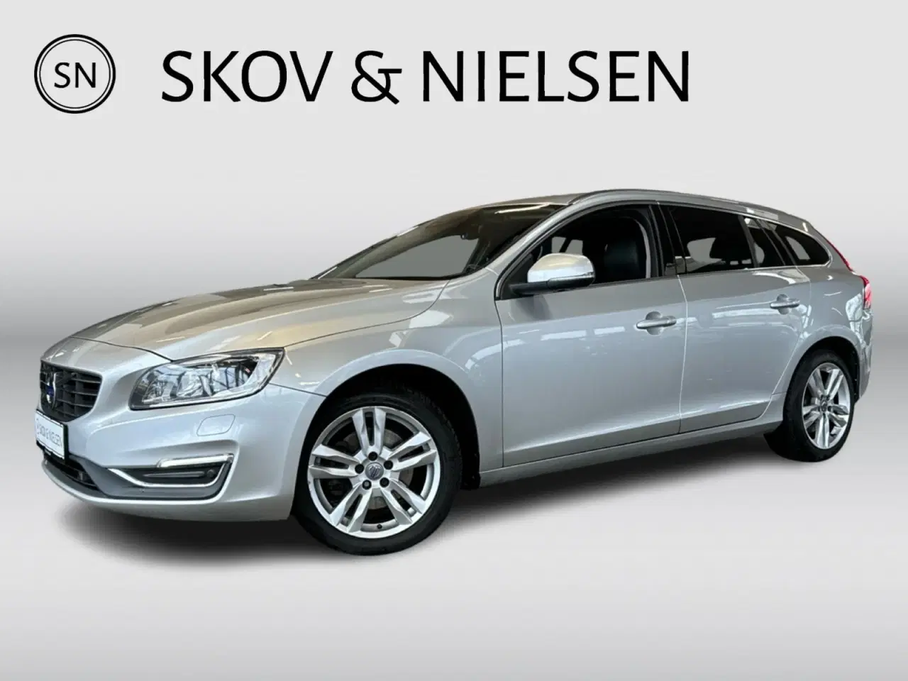 Billede 1 - Volvo V60 2,0 D4 190 Summum aut.