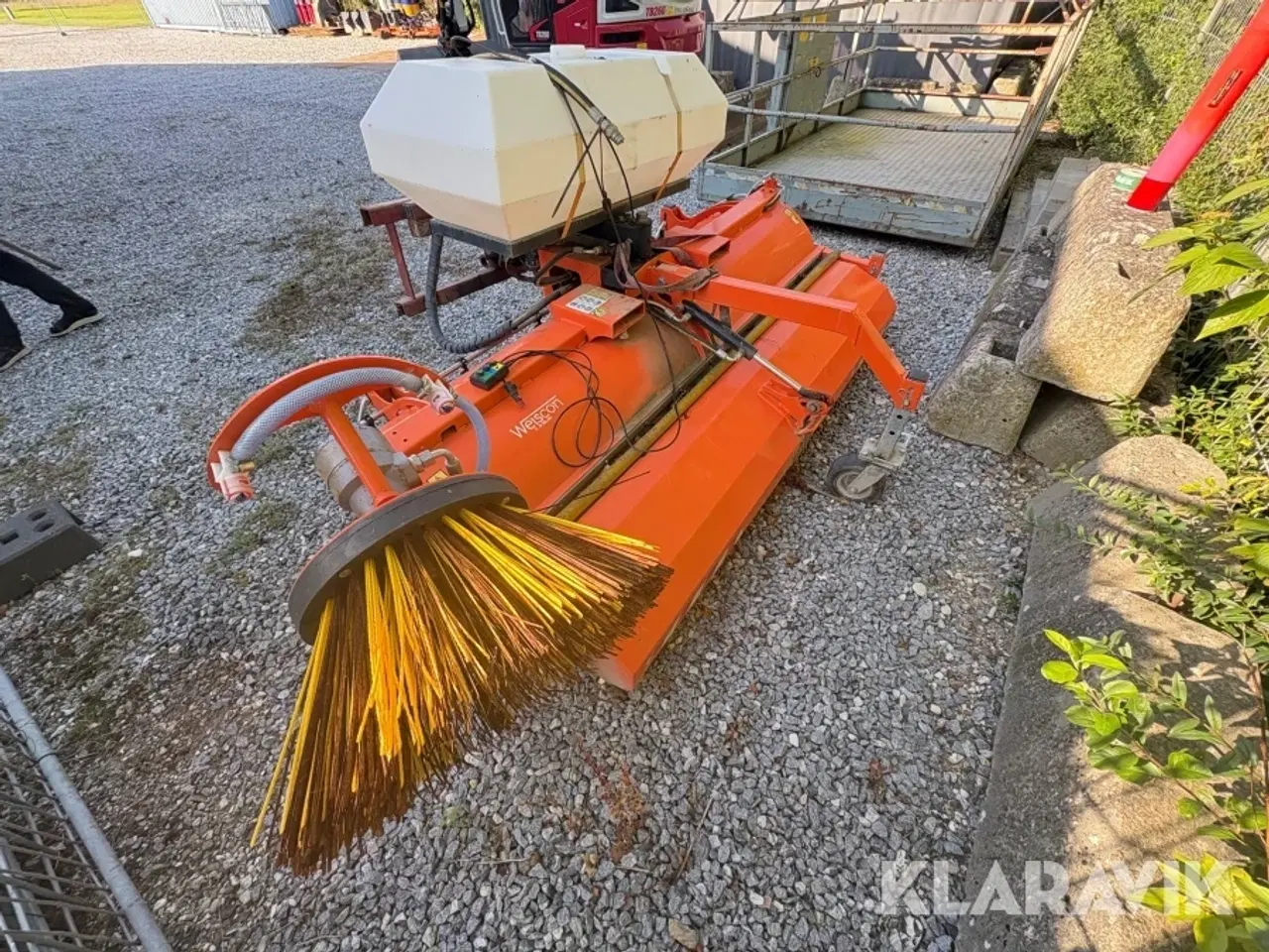 Billede 7 - Kost med opsamler og vandtank Moderntech BMR 200