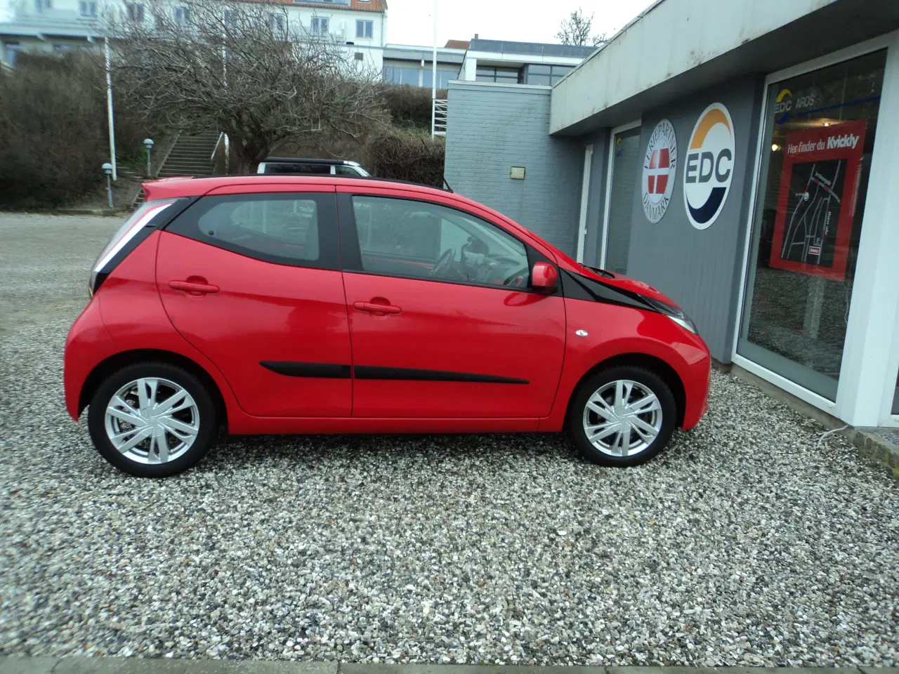 Billede 1 - Aygo Købes