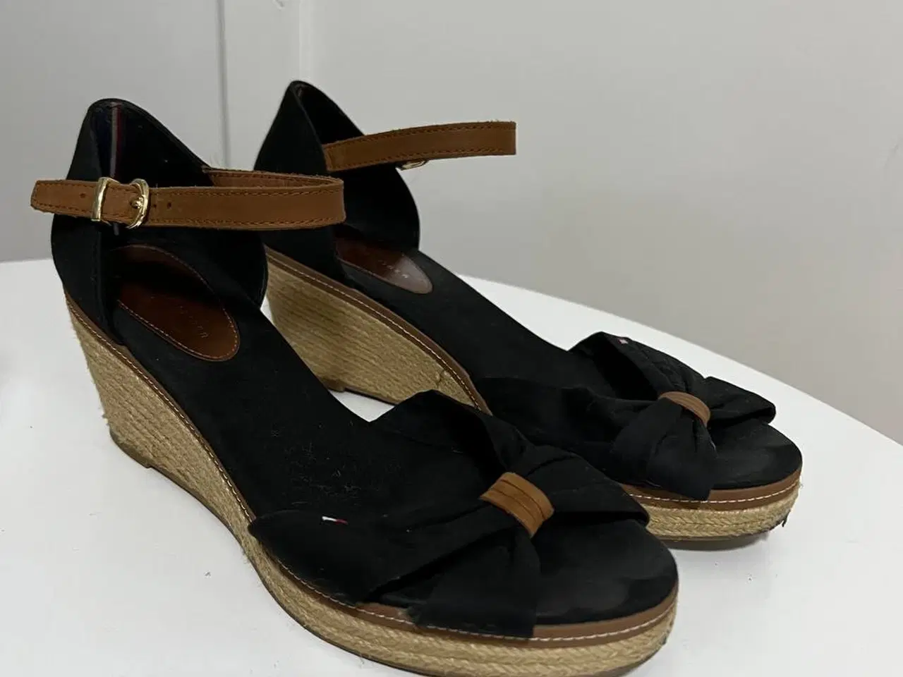 Billede 1 - Elegante Tommy Hilfiger Wedges