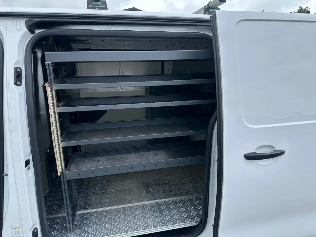Billede 9 - Peugeot Expert 2,0 BlueHDi 122 L3 Plus Van