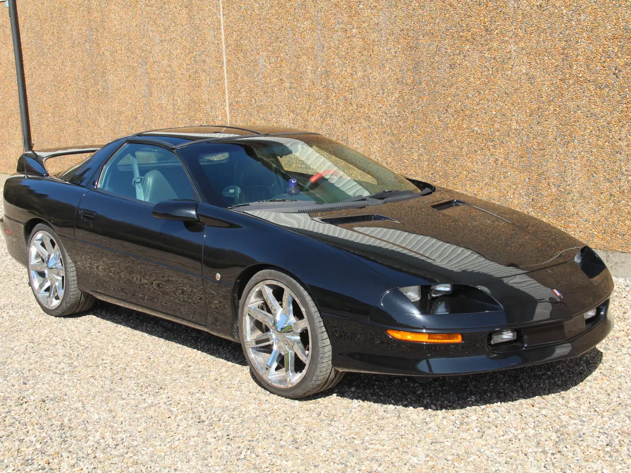 Billede 3 - https://flintholmcars.dk/salg/chevrolet-camaro-z28