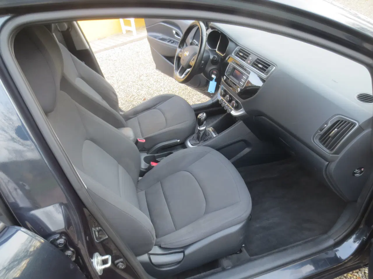 Billede 15 - Kia Rio 1.4 i Årg 2015 Nysynet.