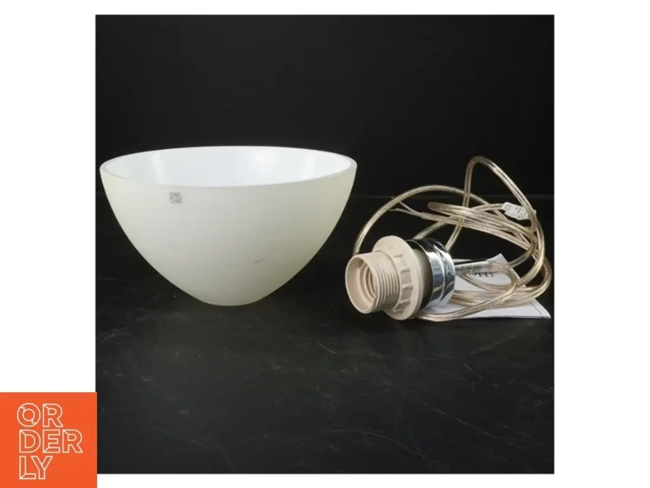 Billede 2 - Moderne glas pendellampe fra Halo Tech Design (str. Ø 19,5 cm)