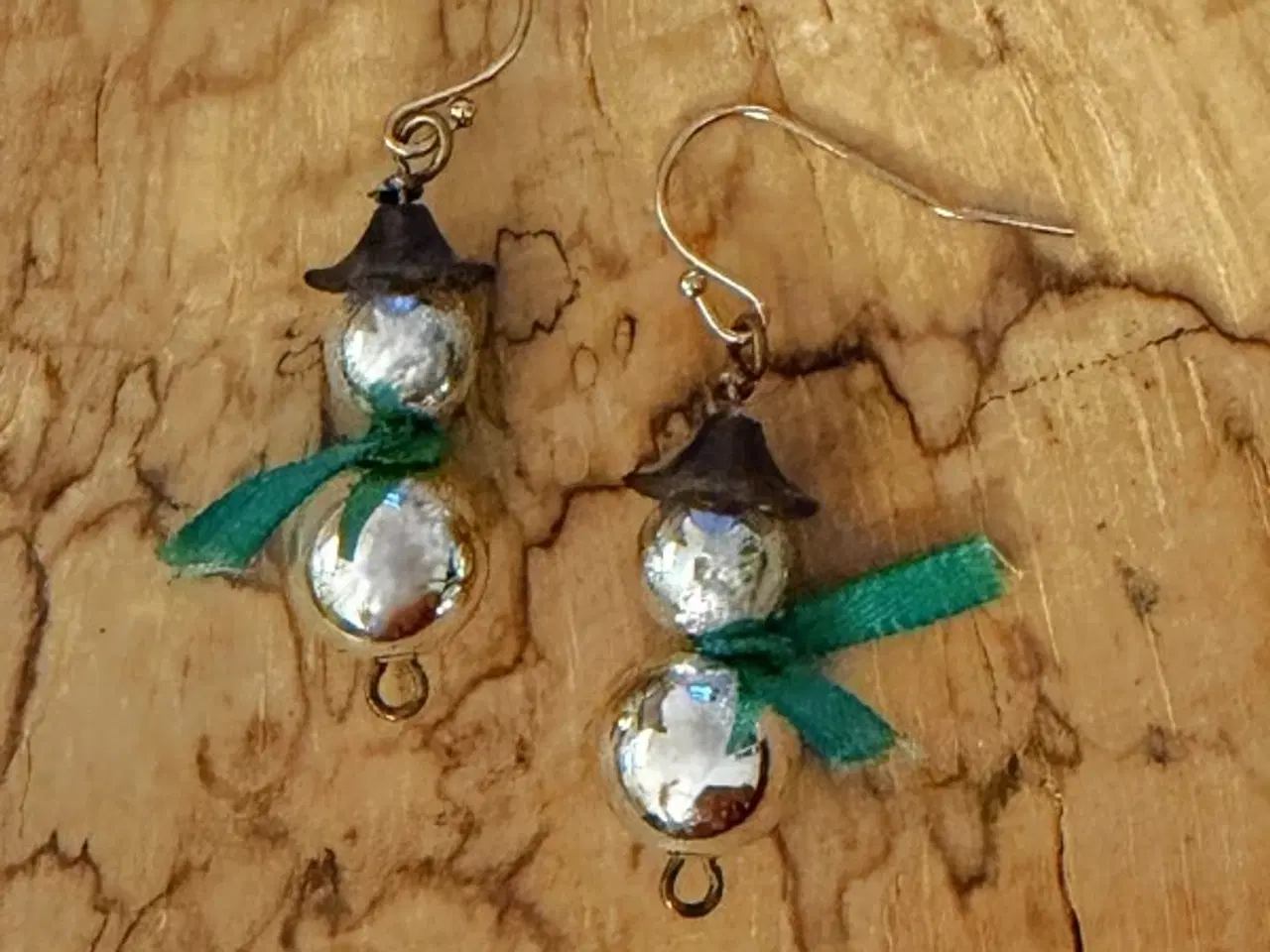 Billede 5 - Øreringe med snemænd - håndlavede