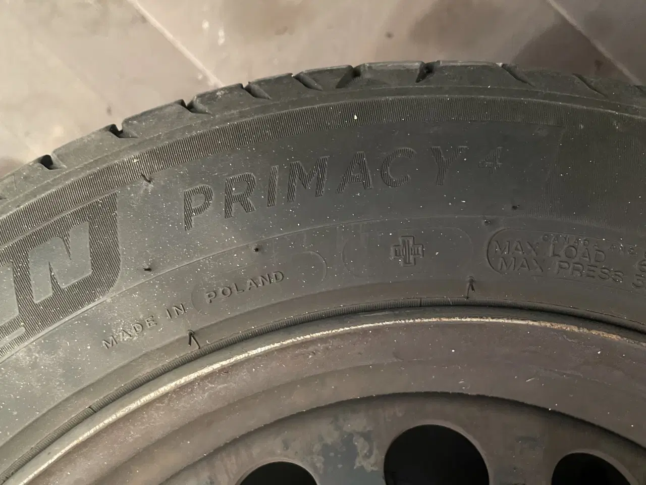 Billede 4 - 16” Sommerdæk på stålfælge 4x108