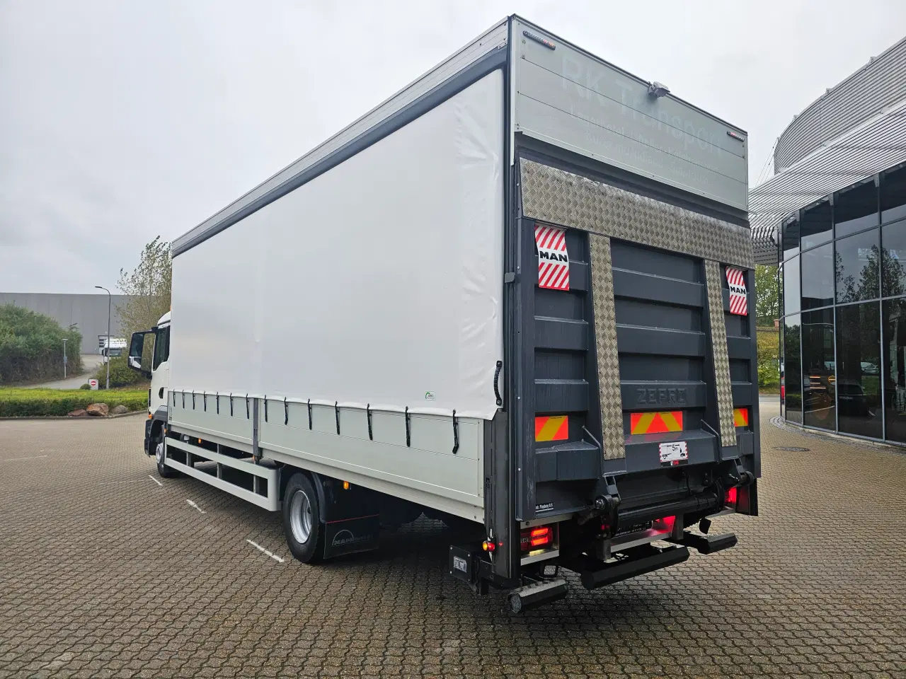 Billede 4 - MAN TGL 12.250, Presenning