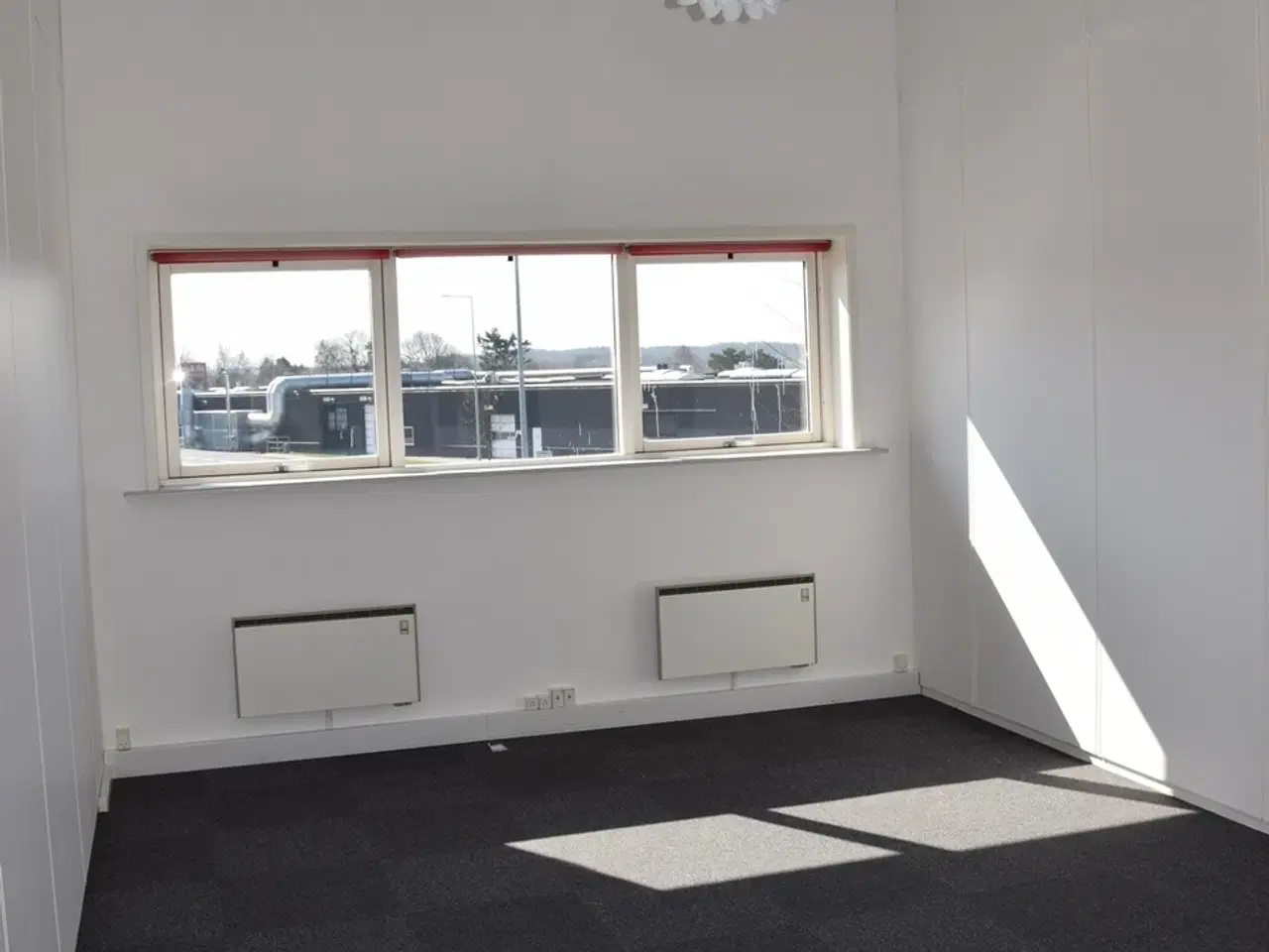 Billede 6 - Kontor/ Showroom /Klinik