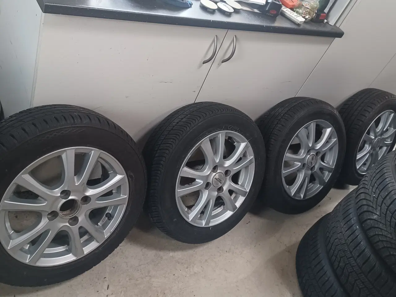 Billede 3 - Peugeot / Citroen / Toyota alufælge.