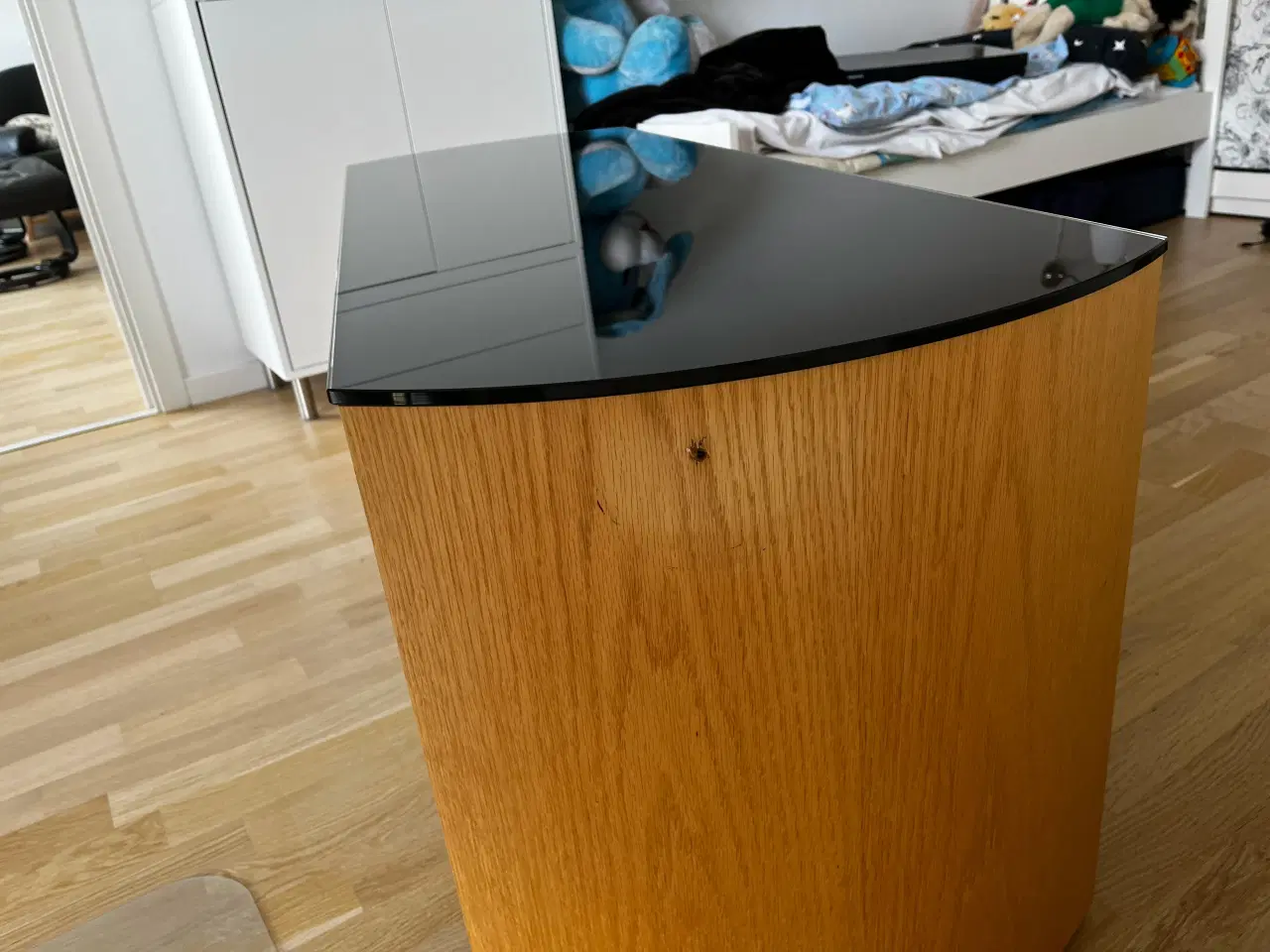 Billede 3 - TV/stereo bænk (bøg)
