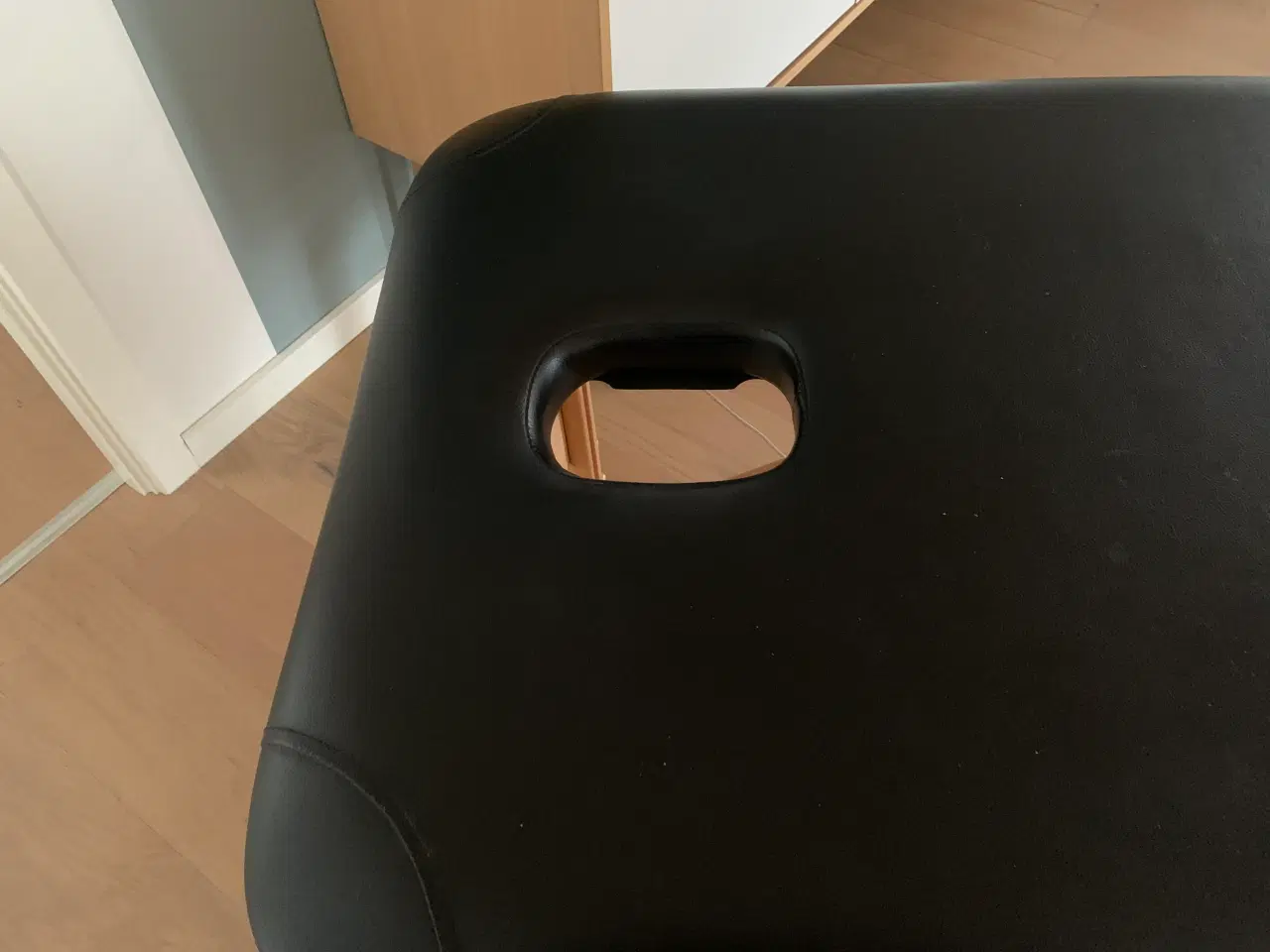 Billede 4 - Massagebriks, transportabel, sort, som ny