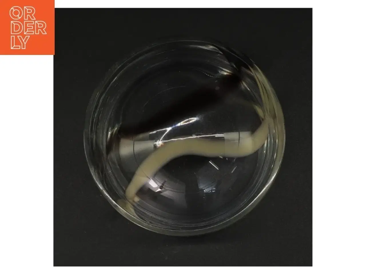 Billede 4 - Glasskål med sort og hvid stribe (str. 15 x 6 komma 5 cm)