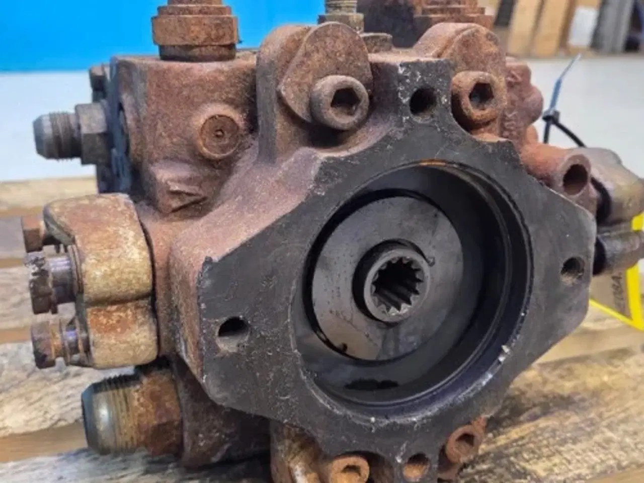 Billede 13 - Bobcat T2556 Hydrostatic Pumpe 79591.4 (3)