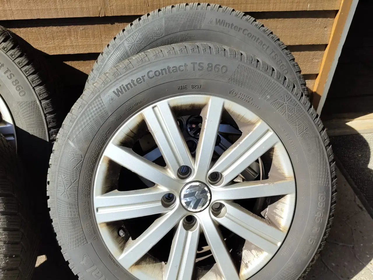 Billede 4 - VW alufælge med vinterdæk.