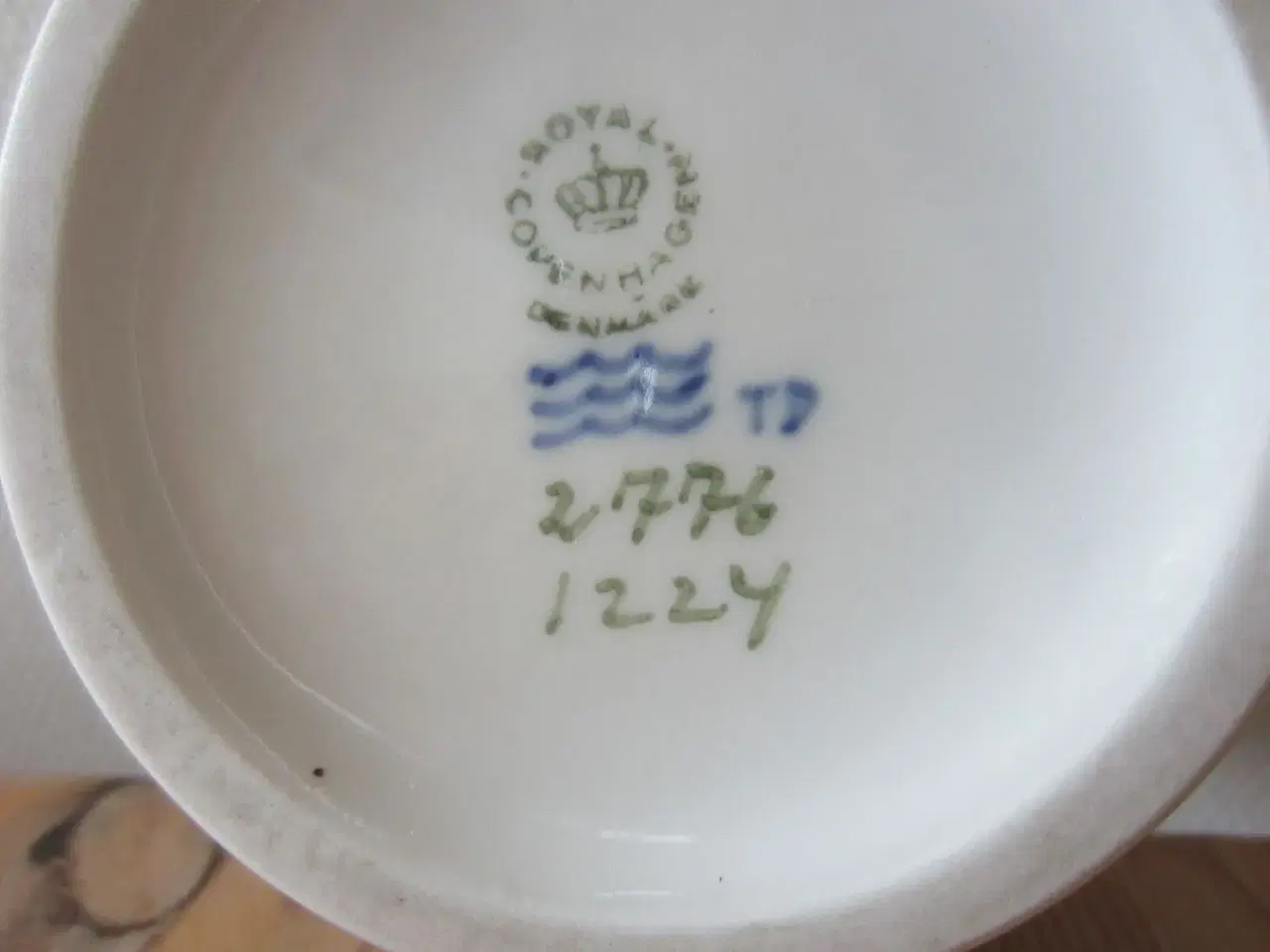 Billede 1 - Kongelig Porcelænsvase