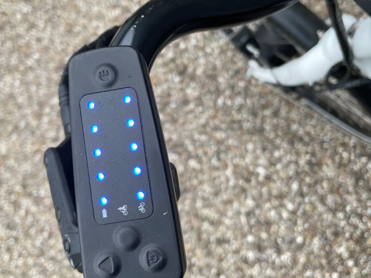 Billede 3 - Meget velholdt dame-elcykel