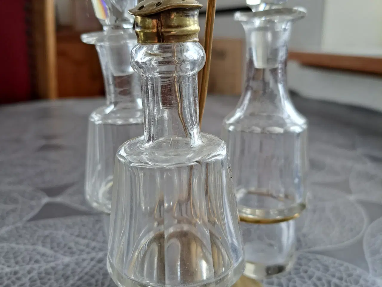 Billede 1 - Antik Olie-/eddike sæt glas & messing