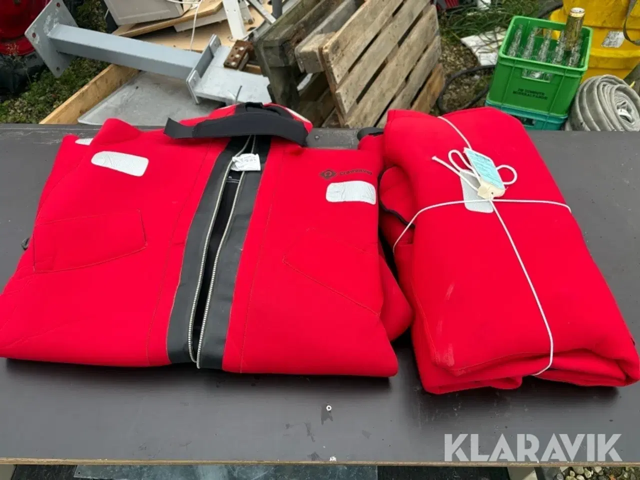 Billede 1 - Overlevelsesdragt Crewsaver 2 styk