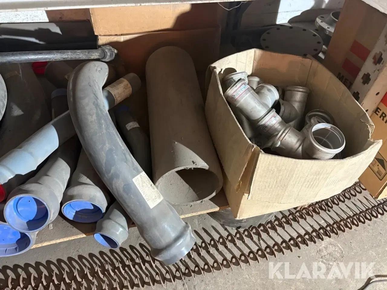 Billede 3 - Blandet lot assorteret rør pvc/stål