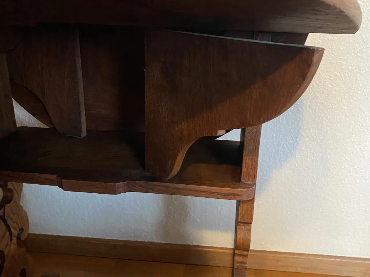 Billede 7 - Retro klapbord ovalt af robust træ