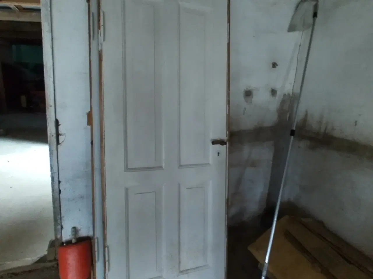 Billede 1 - Gamle Fyldningsdøre m.karm.