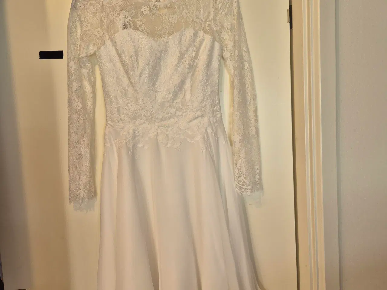 Billede 7 - Lilly konfirmationskjole str. 34