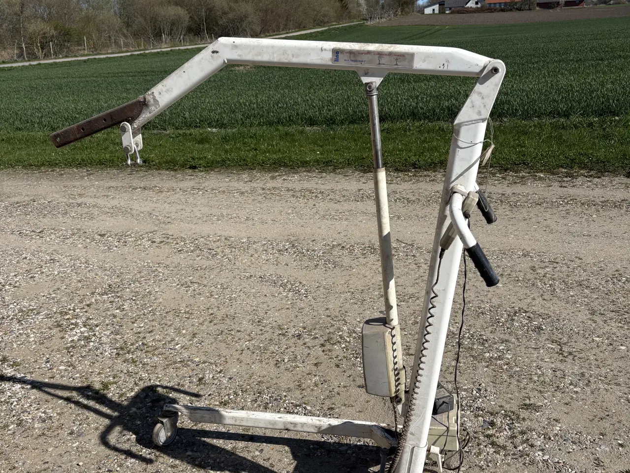 Billede 2 - Kran f.eks. til Motor på 24v