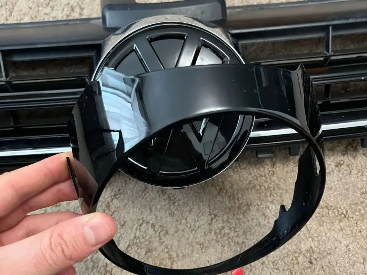 Billede 3 - Krom delete, frontgrillen golf 7/7.5