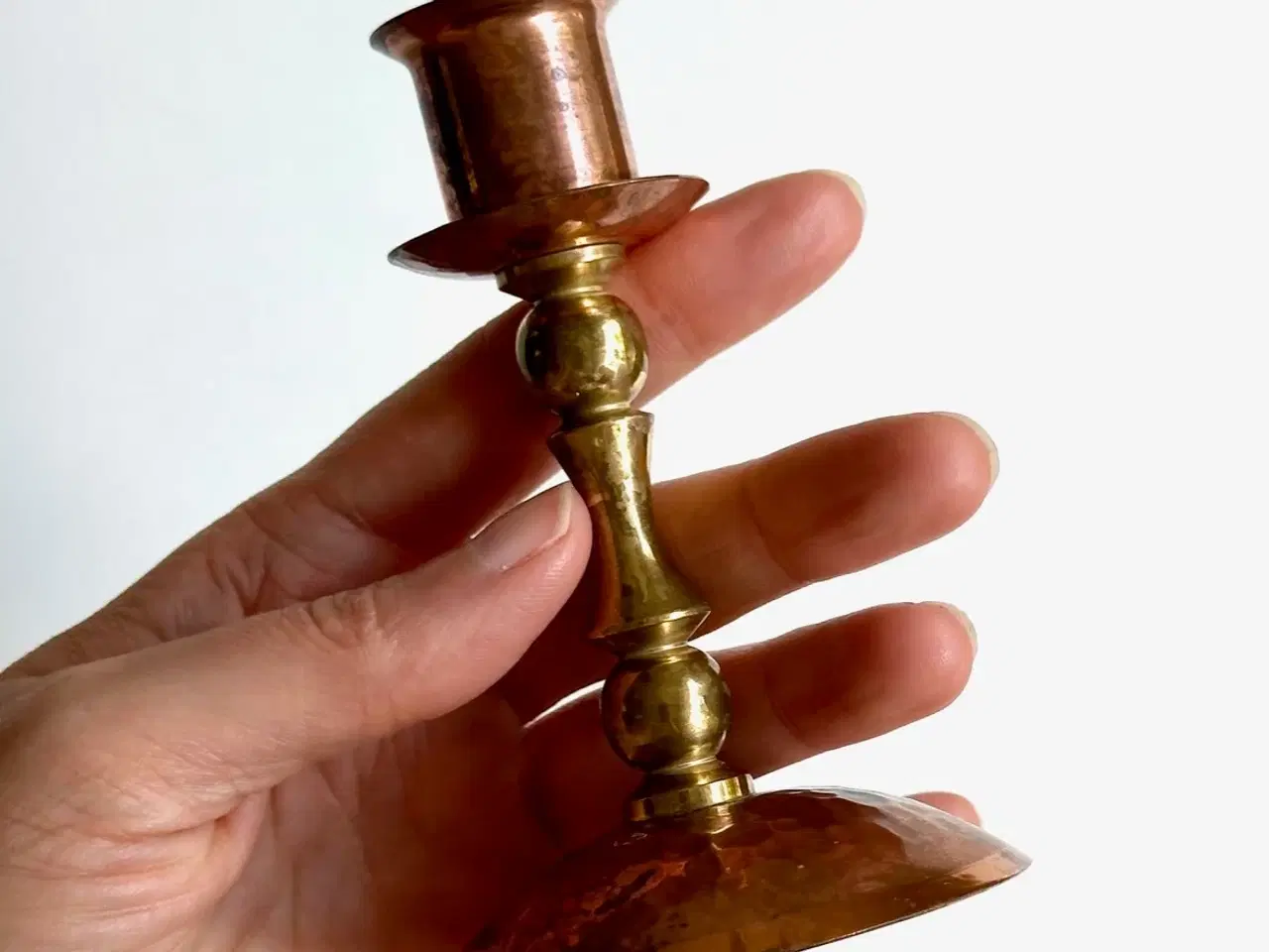 Billede 5 - Lysestage, kobber og messing