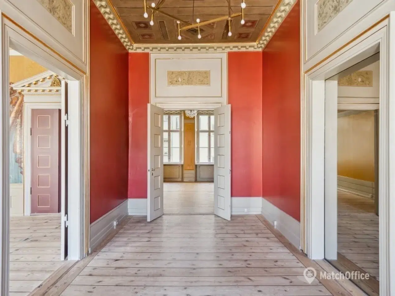 Billede 8 - Lyst og inspirerende kontor med unikke detaljer