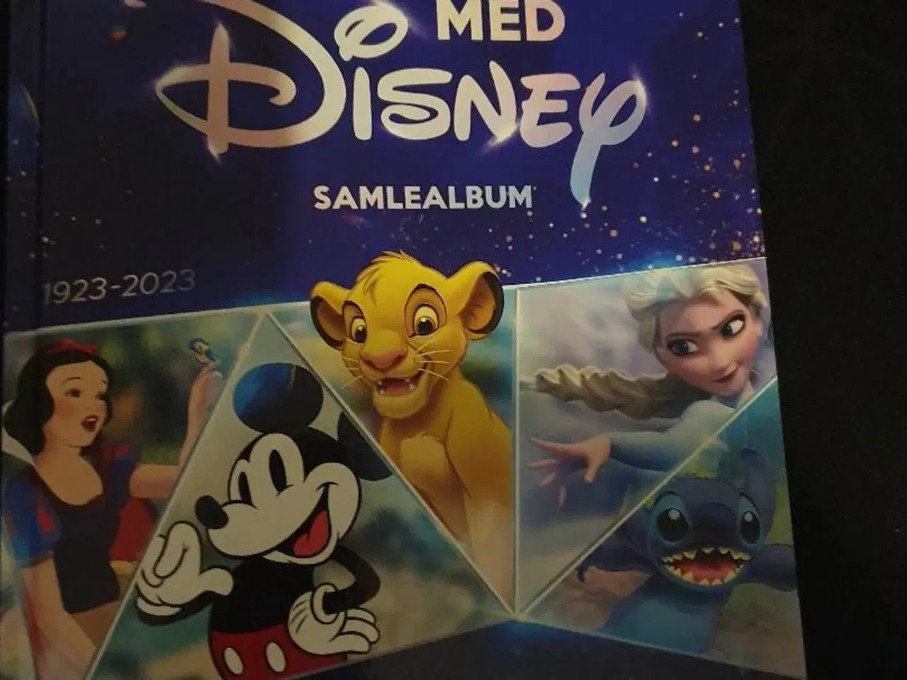 Billede 1 - 100 år med Disney samlet album.  