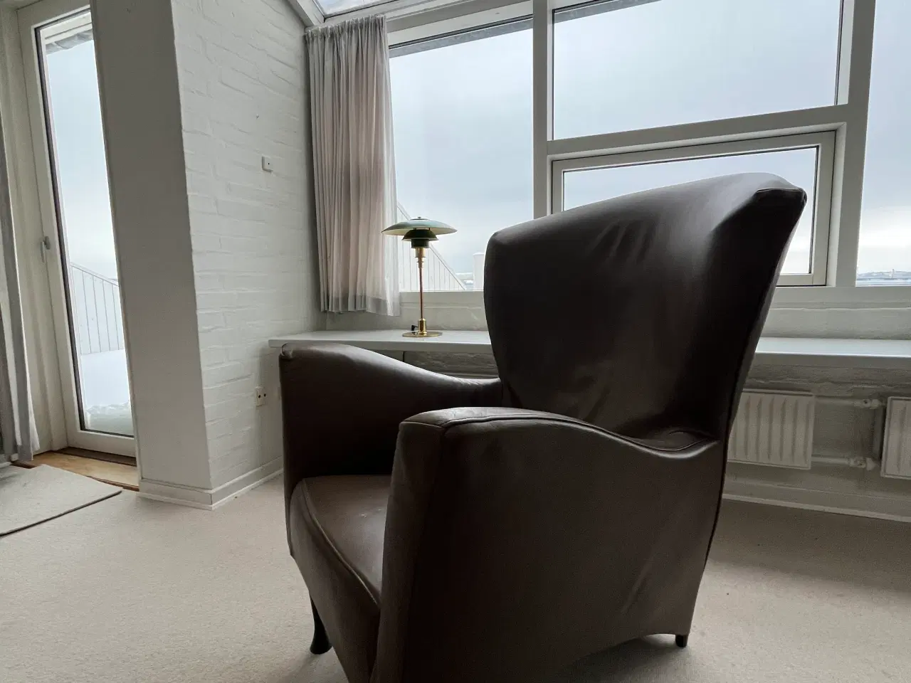 Billede 2 - Montis lænestol inkl. skammel i chokoladefv. læder