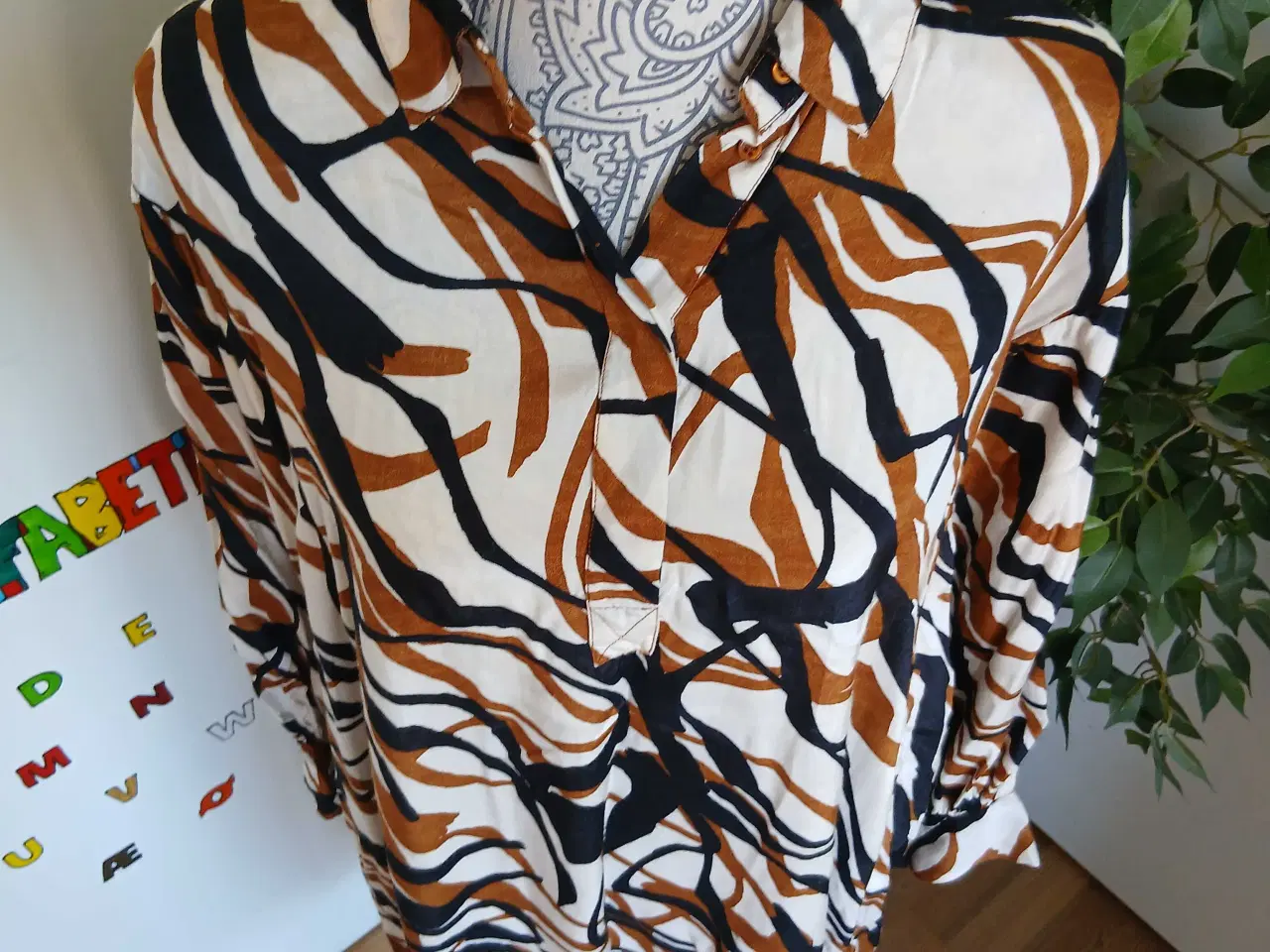 Billede 2 - Kjole. Masai. Medium/38