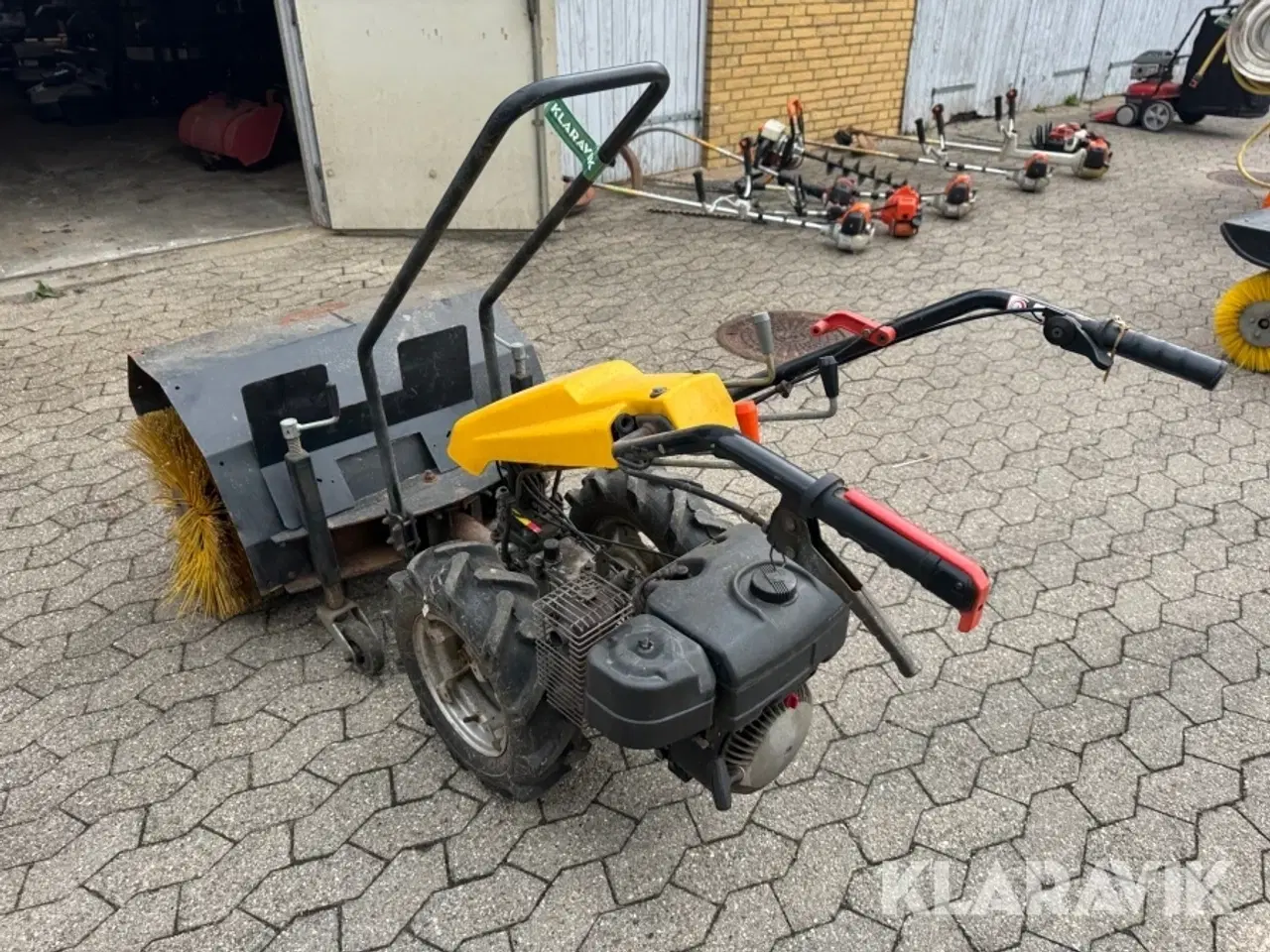 Billede 4 - Redskabsbærer Texas Protrac 700 med kost