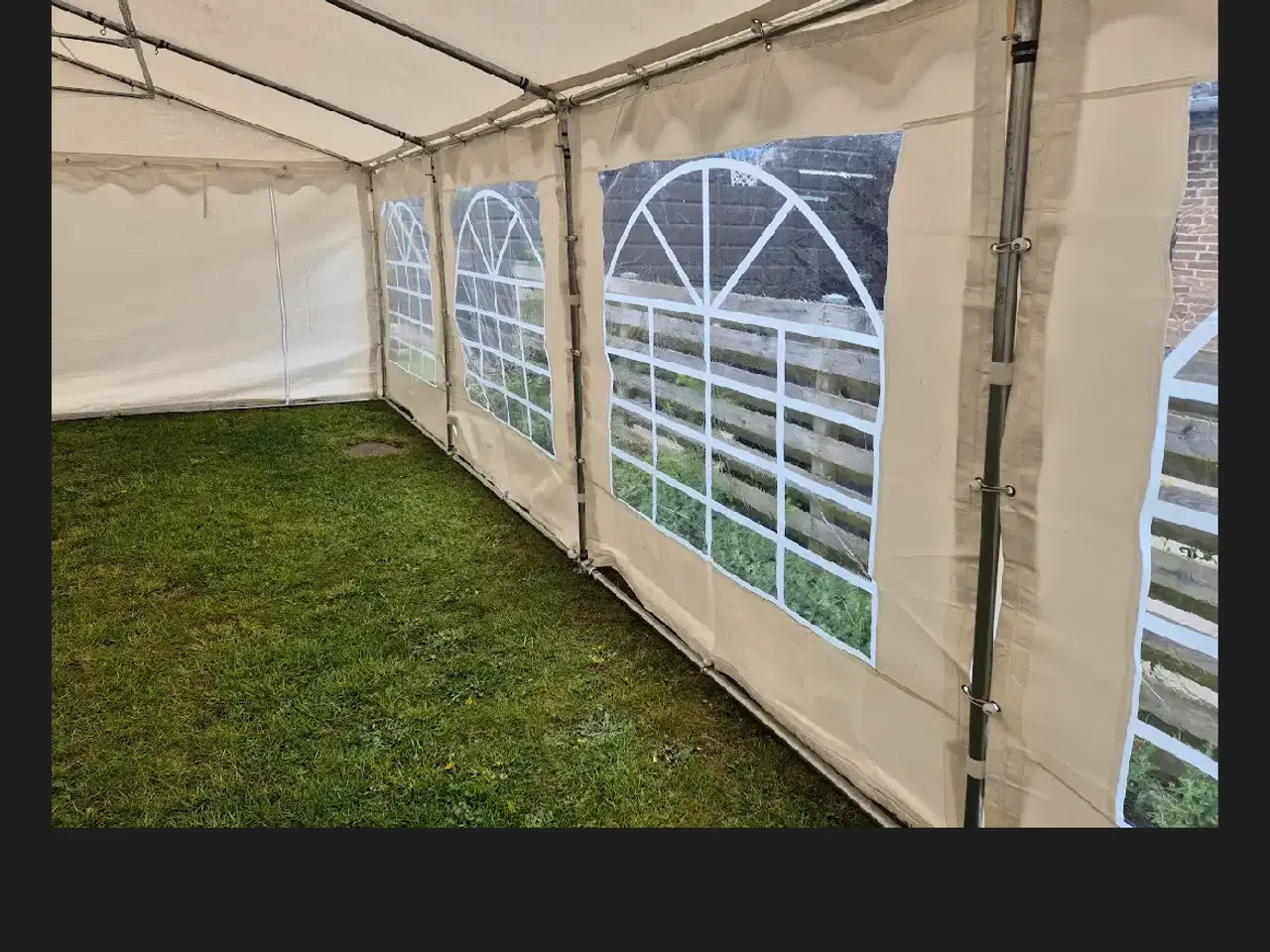 Billede 4 - Partytelt 6 x 10 meter