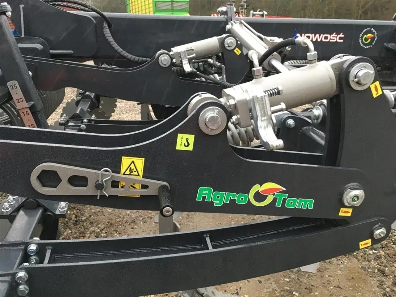 Billede 16 - - - - Agro-tom 4.20 dybdeharve