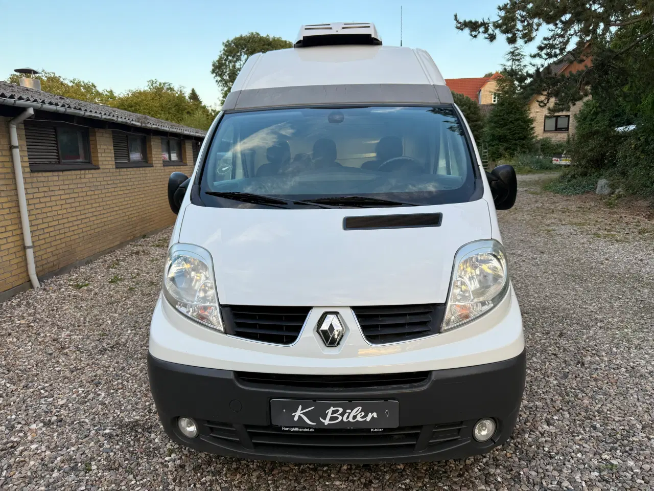 Billede 2 - Renault Trafic 2.0 dci kølebil lav km 