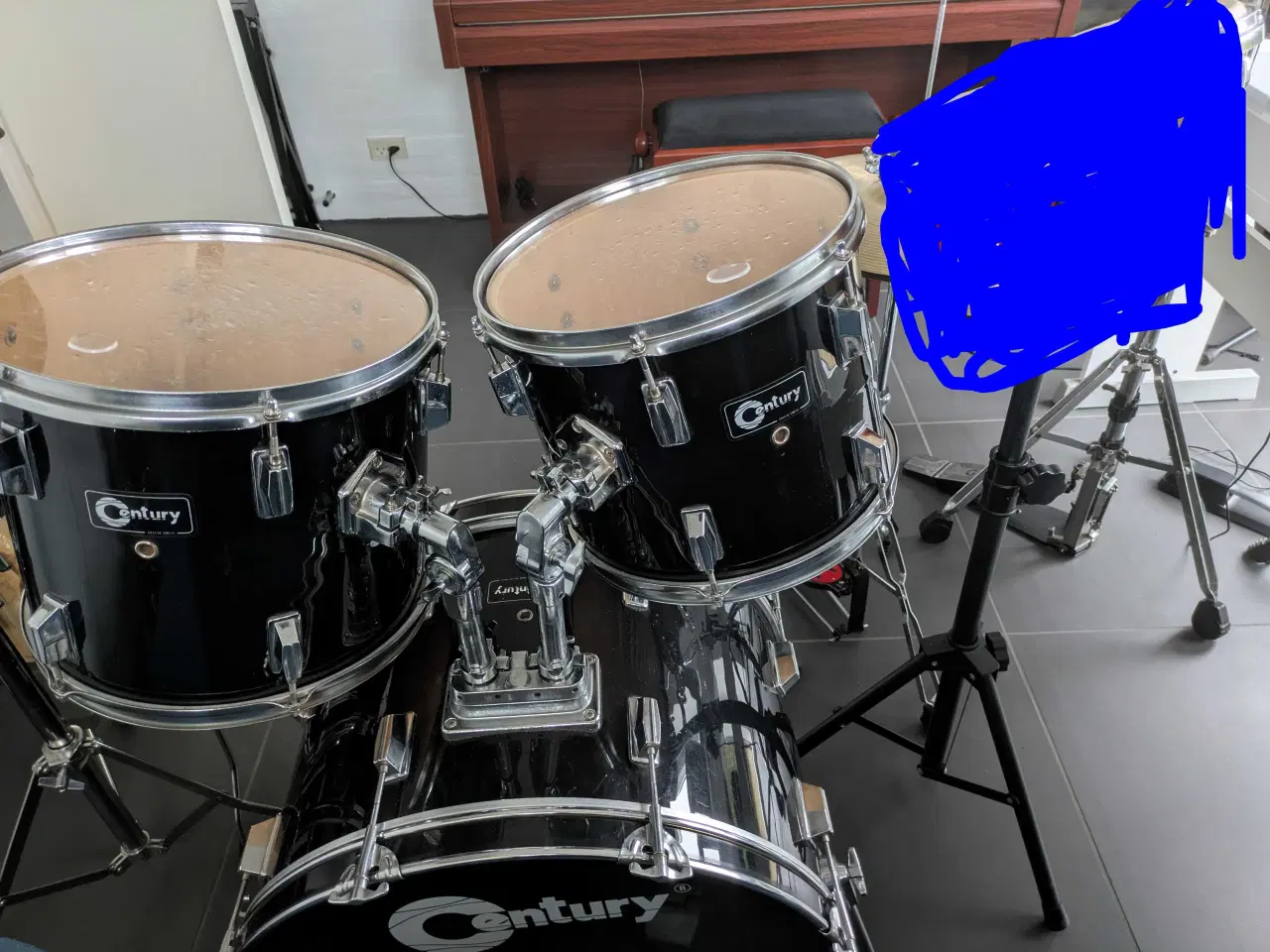 Billede 3 - Flot trommesæt, meget lidt brugt