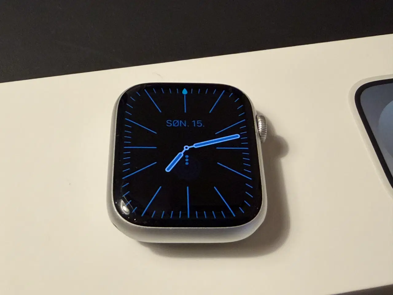 Billede 2 - Apple Watch Series 9 45mm, silver