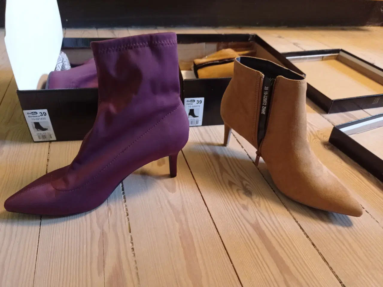 Billede 3 - Ubrugte stiletter sælges