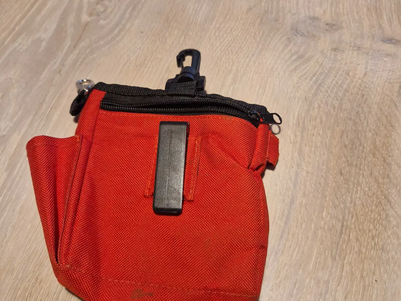 Billede 2 - Godbids taske I rød