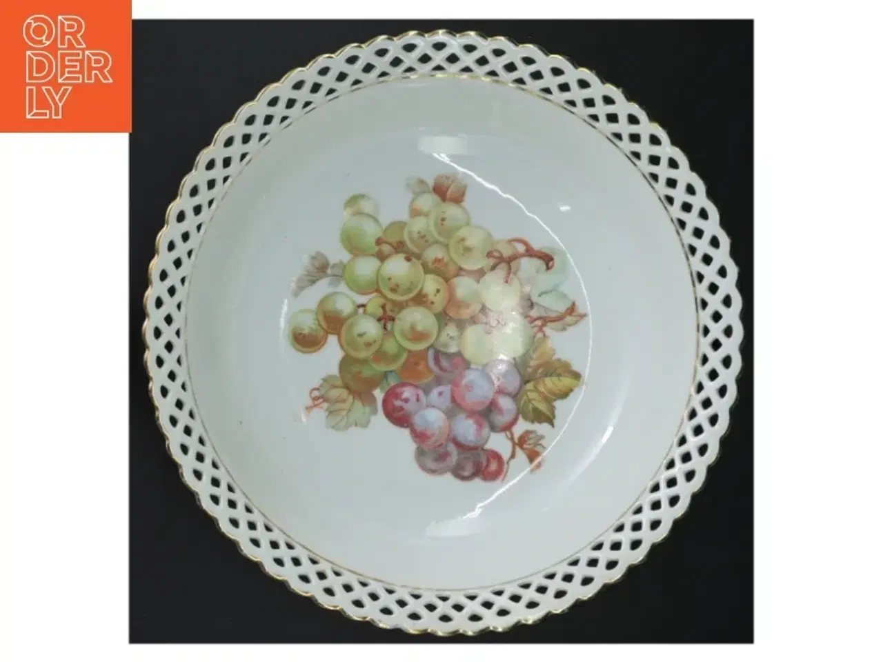 Billede 2 - Porcelænsfad med frugtmotiv og gennembrudt kant   fra Bavaria (str. Ø. 25 cm)