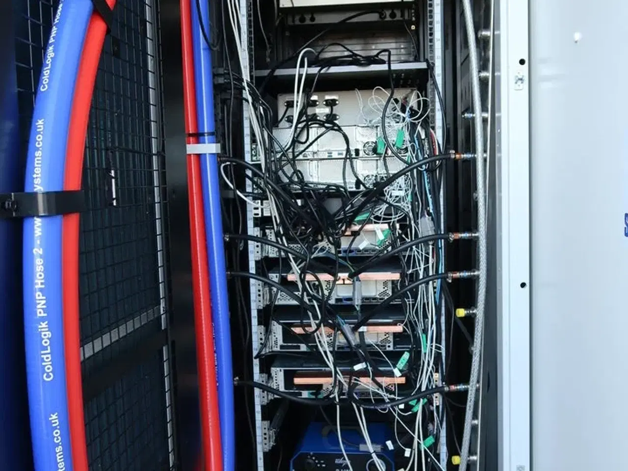 Billede 6 - 20 fods isolering container indrettet som testcenter af overskudsvarme (læs beskrivelse)