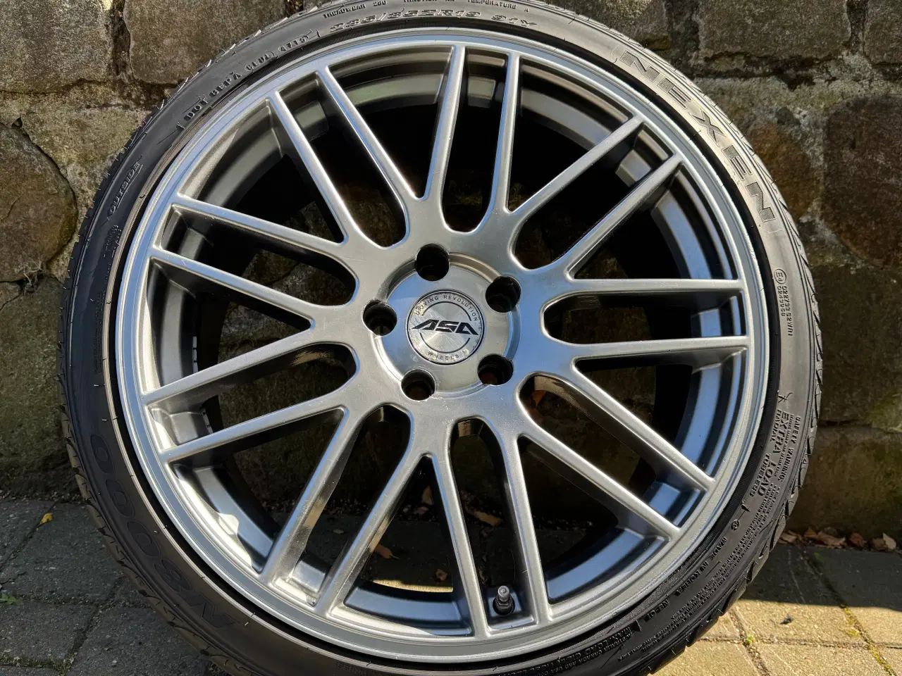 Billede 4 - Alufælge, 19" med sommerdæk Continental 95%