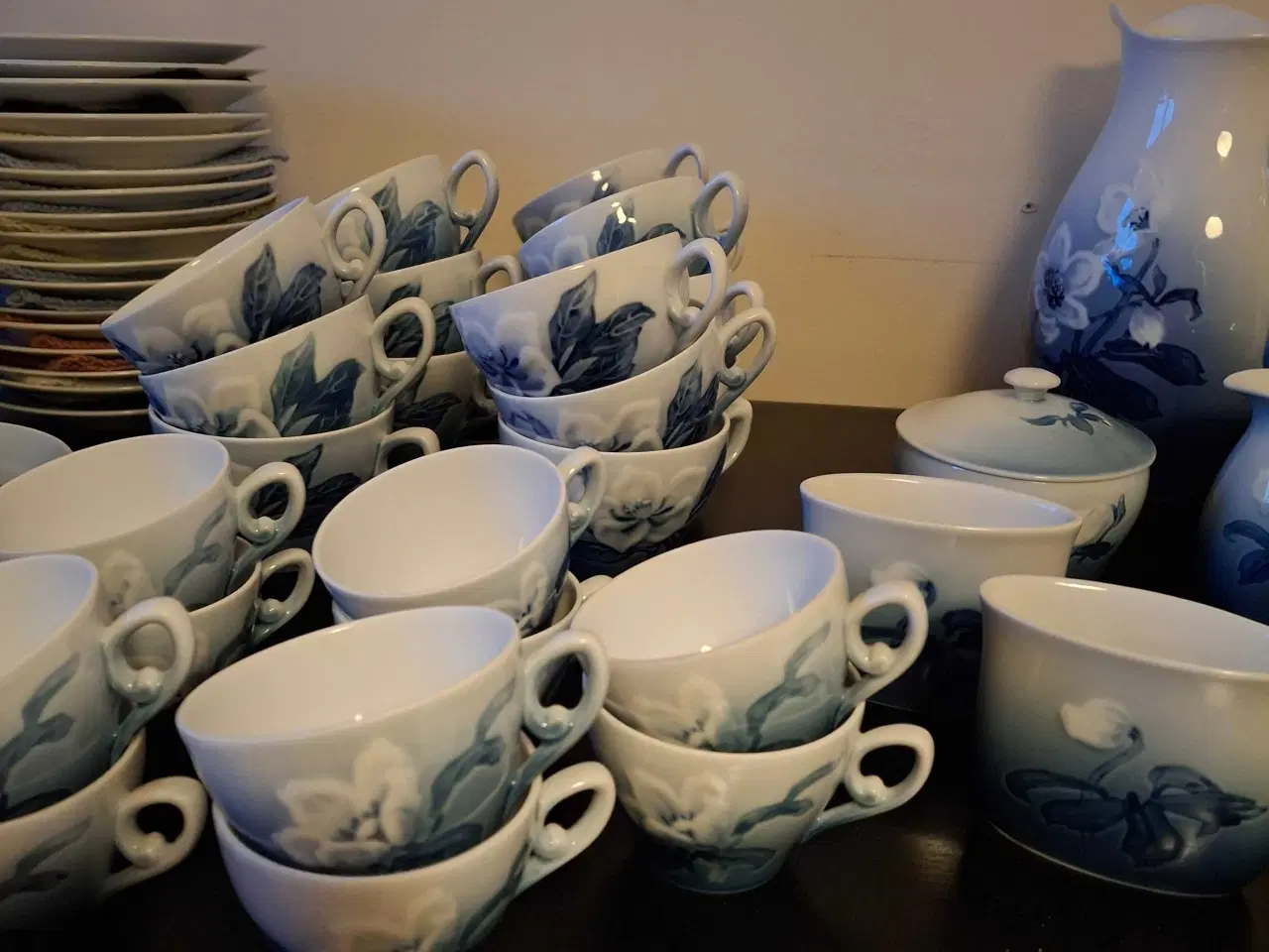 Billede 1 - B&G Julerosen kaffestel